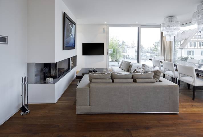 Apartamento entero, Apartamento de vacaciones para 6 personas con balcón/terraza in Zürich 38 Wollishofen, Zúrich