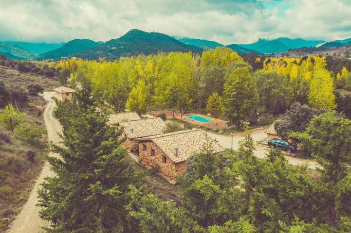 Casa rural para 5 personas, con Terraza y Jardín además de Piscina y Vistas en Provincia de Albacete