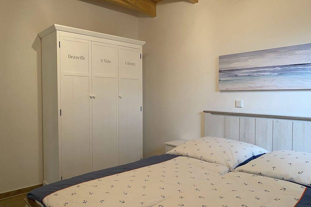 Ganze Wohnung, Ferienwohnung \"Ankerplatz\" mit großem Garten im Herzen von Pilsum in Pilsum, Krummhörn
