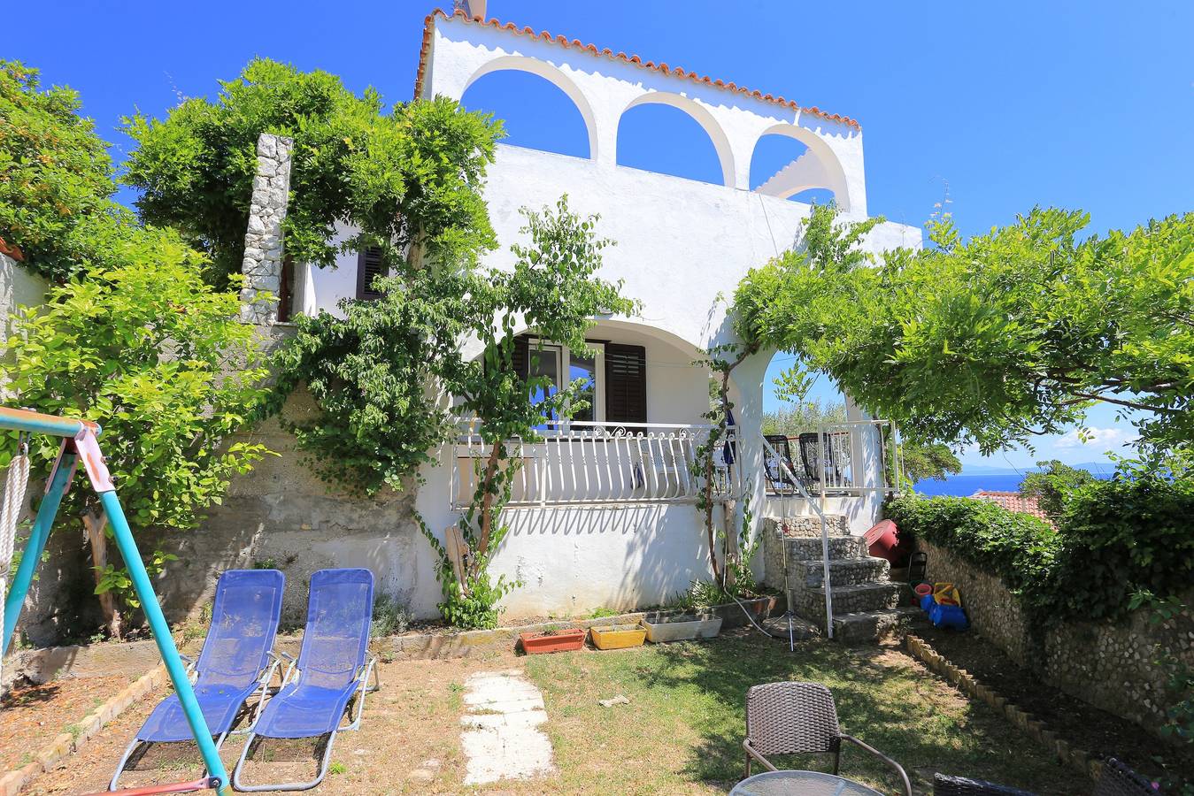 Entire apartment, Two bedroom apartment with terrace and sea view Pisak, Omiš A-1006-a in Pisak, Omiš-Riviera