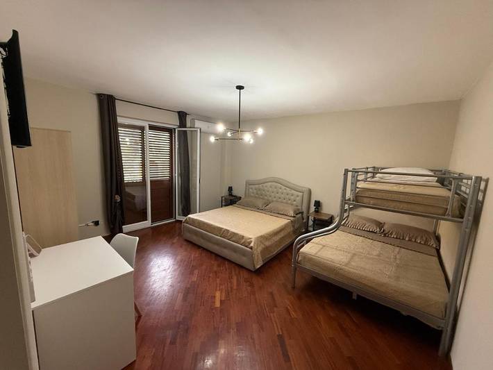 Appartamento per 5 persone, con balcone in Misterbianco