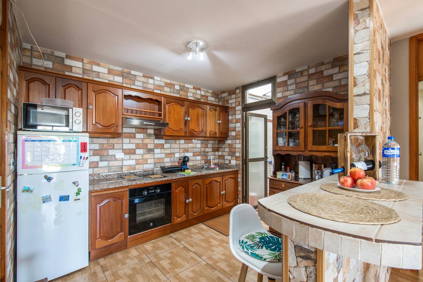 Appartement entier, Appartement 'Casa Carolina Y Roger Tazacorte' avec vue sur la mer, balcon et Wi-Fi in Marina (Canary Islands), Tazacorte