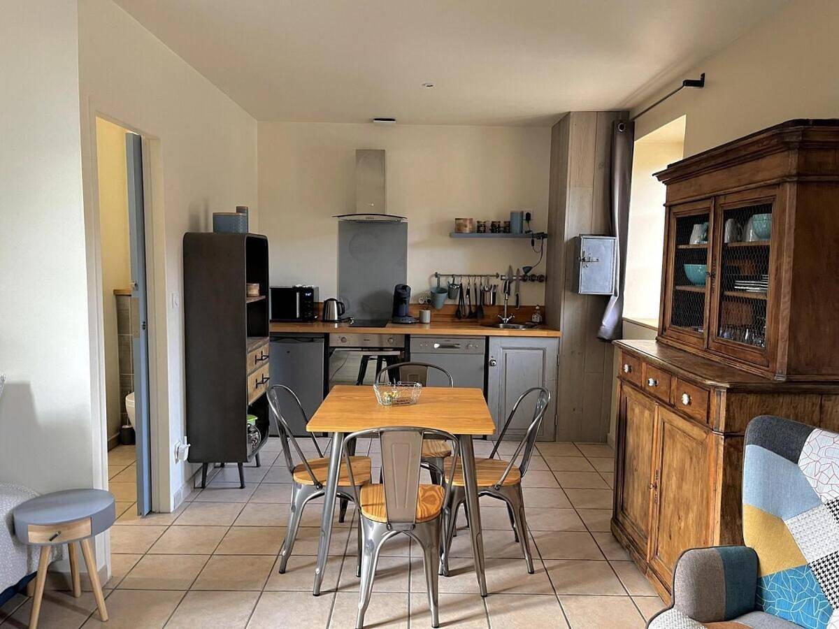 Appartement entier, L'atelier casse-noisettes - gitesdanslain in Pont-d'Ain, Ain