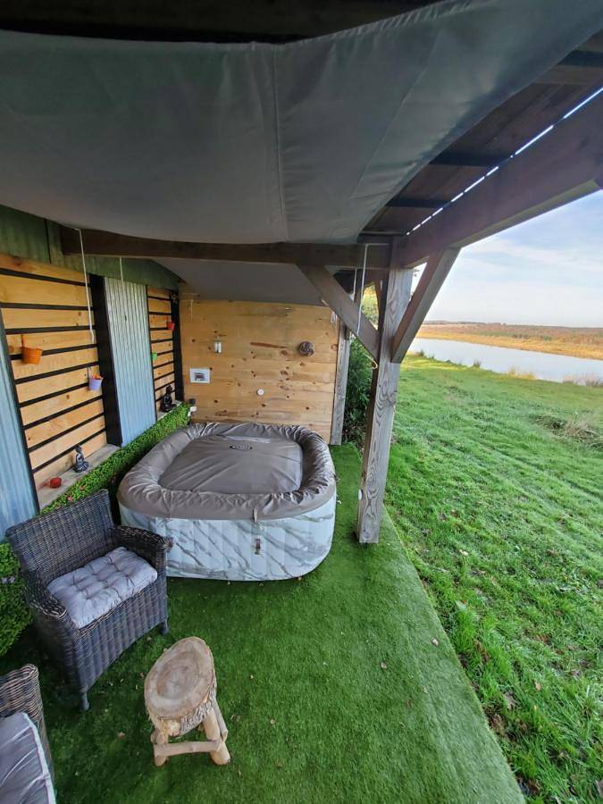 Appartement de vacances pour 2 personnes, avec jacuzzi et piscine ainsi que sauna et jardin