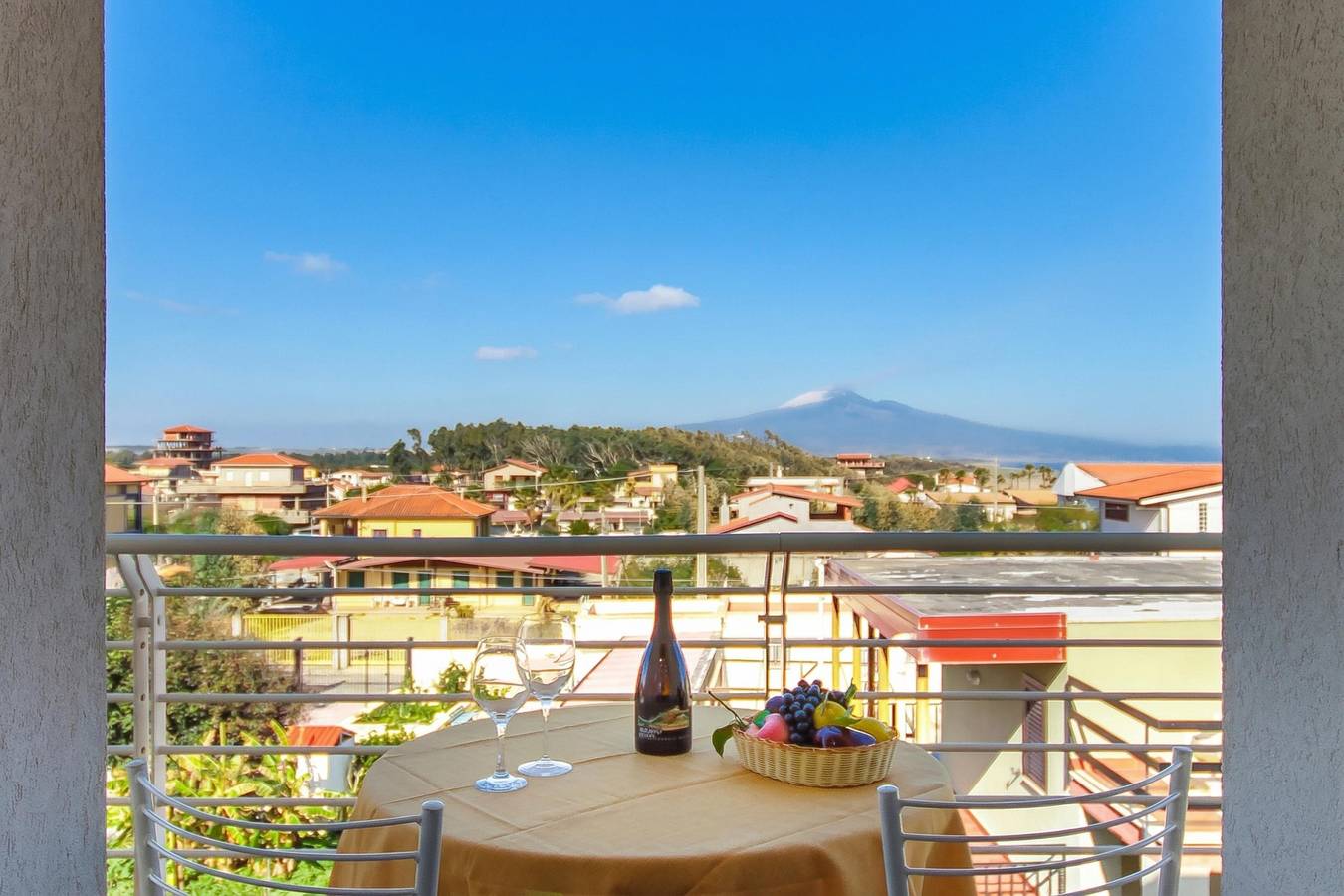 Appartamento intero, Casa Golf a 200m From The Sea in Villaggio delle Conchiglie, Augusta (comune)