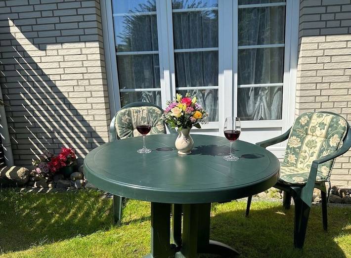Bungalow für 3 Personen, mit Terrasse und Garten