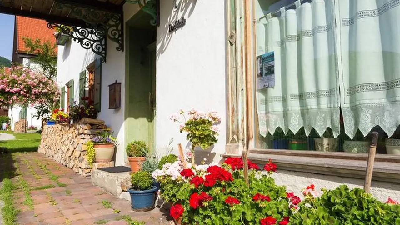 Ganze Ferienwohnung, Ferienwohnung für 3 Personen (45 m²) in Unterammergau in Unterammergau, Bayerische Alpen