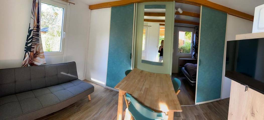 Location de vacances pour 6 personnes, avec jardin et vue ainsi que bassin pour enfant et piscine, animaux acceptés à La Bréole - 4