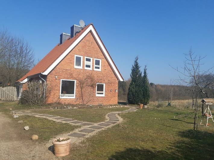 Ferienhaus für 3 Personen, mit Terrasse und Garten in Malente