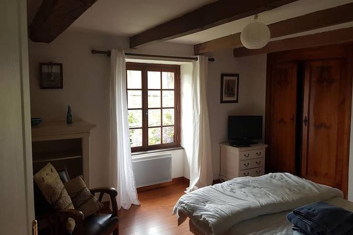 Location de vacances pour 9 personnes, avec jardin à Jugon-les-Lacs - 3