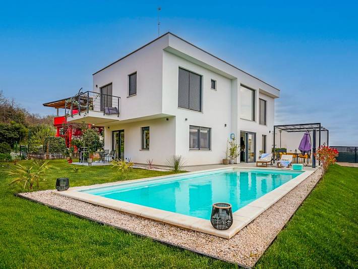 Villa für 6 Personen, mit Garten in Umag