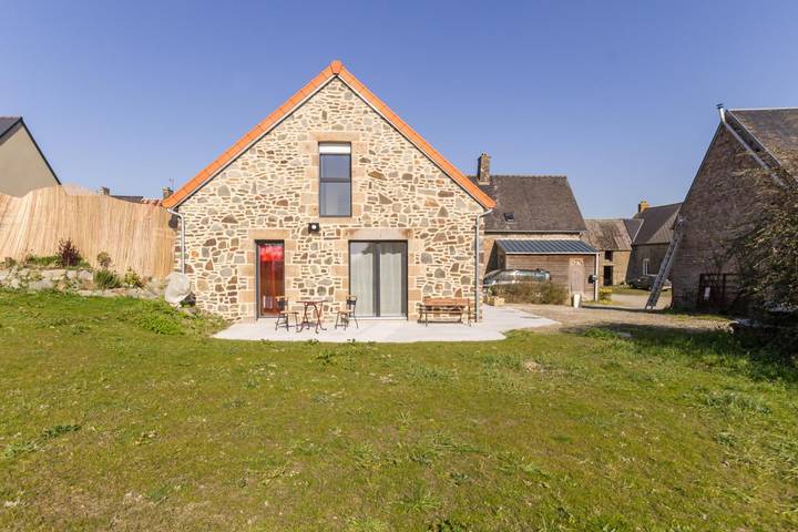 Gîte pour 6 personnes, avec terrasse et jardin à Huisnes-sur-Mer - 3