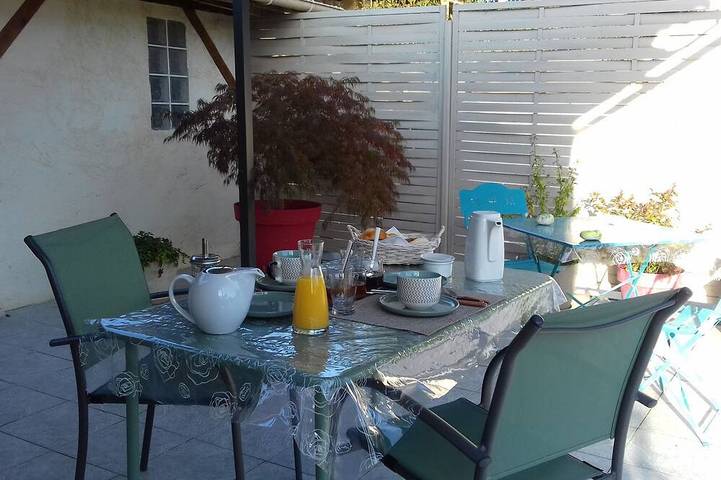 Chambre d’hôte pour 2 personnes, avec piscine et jardin dans le Gers - 4