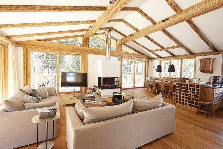 Hütte für 10 Personen, mit Sauna und Balkon sowie Garten, kinderfreundlich in Ellmau - 2