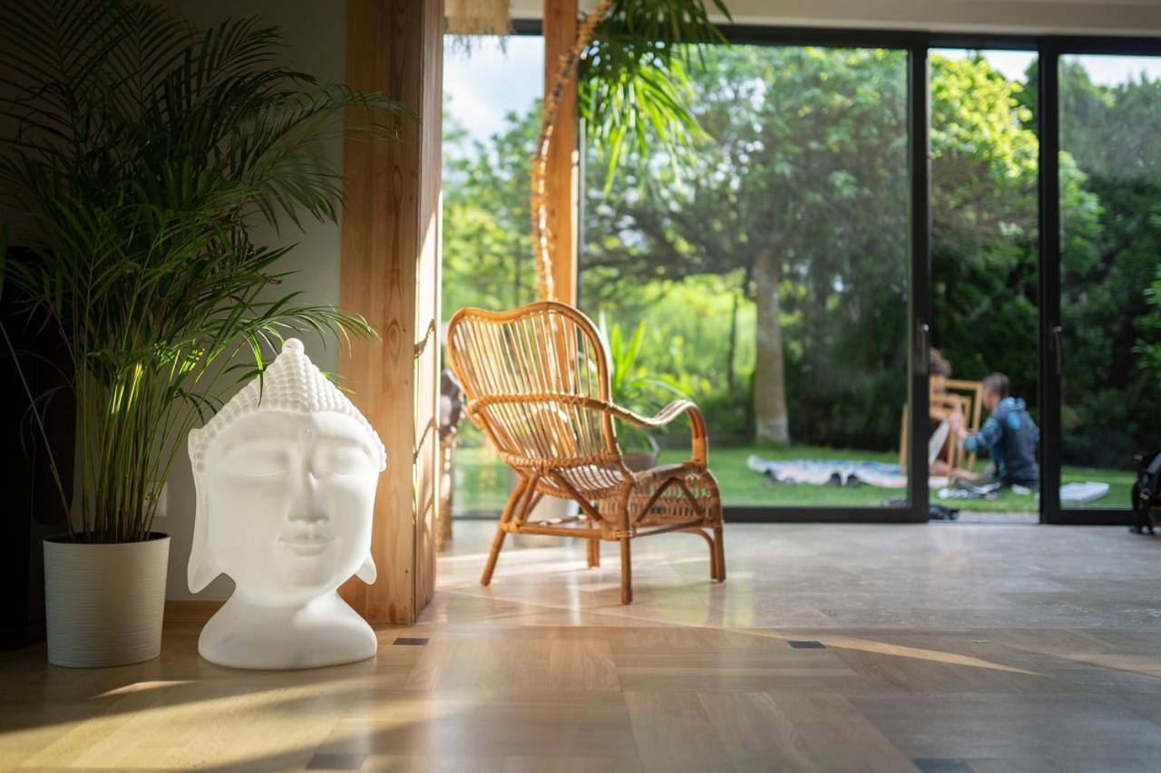 Blisshouse Luxurious Guesthouse calm and energetic spot near by city surrounded by the forest where you will find your peace and your people in Cracovie, Petite-Pologne