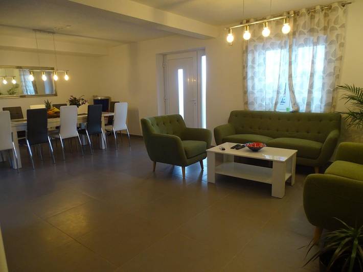 Villa für 12 Personen, mit Balkon und Garten sowie Pool - 1