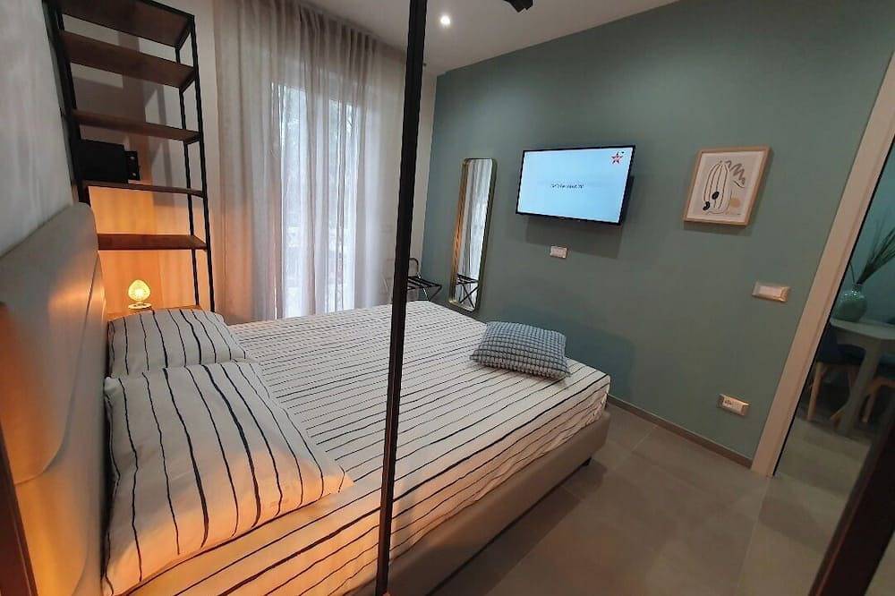 Apartamento entero, Grecale Apartment - Playa degli Angeli 200 mt from the sea in Gabicce Mare, Pesaro-Urbino