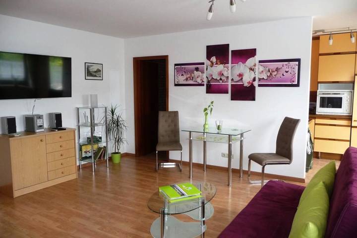 Ferienwohnung für 5 Personen, mit Balkon und Terrasse sowie Ausblick in Burghausen - 2