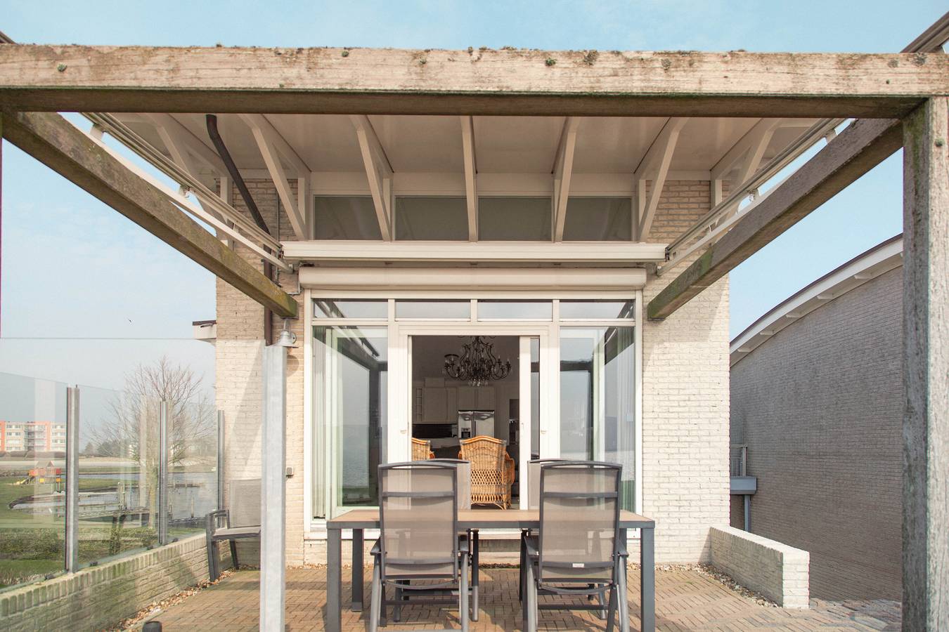 Beach Resort Makkum — Dijkvilla – 5 Personen in Makkum, Ijsselmeer