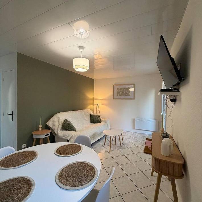 Maison de vacances pour 2 personnes, avec terrasse et jardin, animaux acceptés