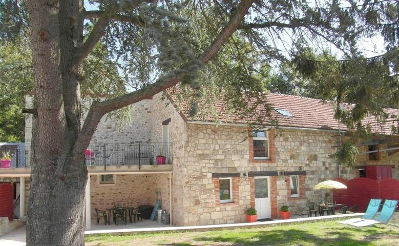 Gîte pour 8 personnes, avec jardin dans Verneuil (Marne)