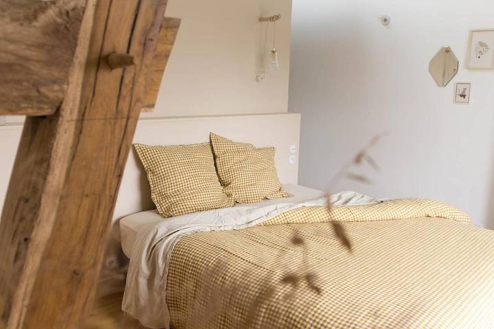 Location de vacances pour 2 personnes, avec piscine ainsi que jardin et vue à Channay-sur-Lathan - 4