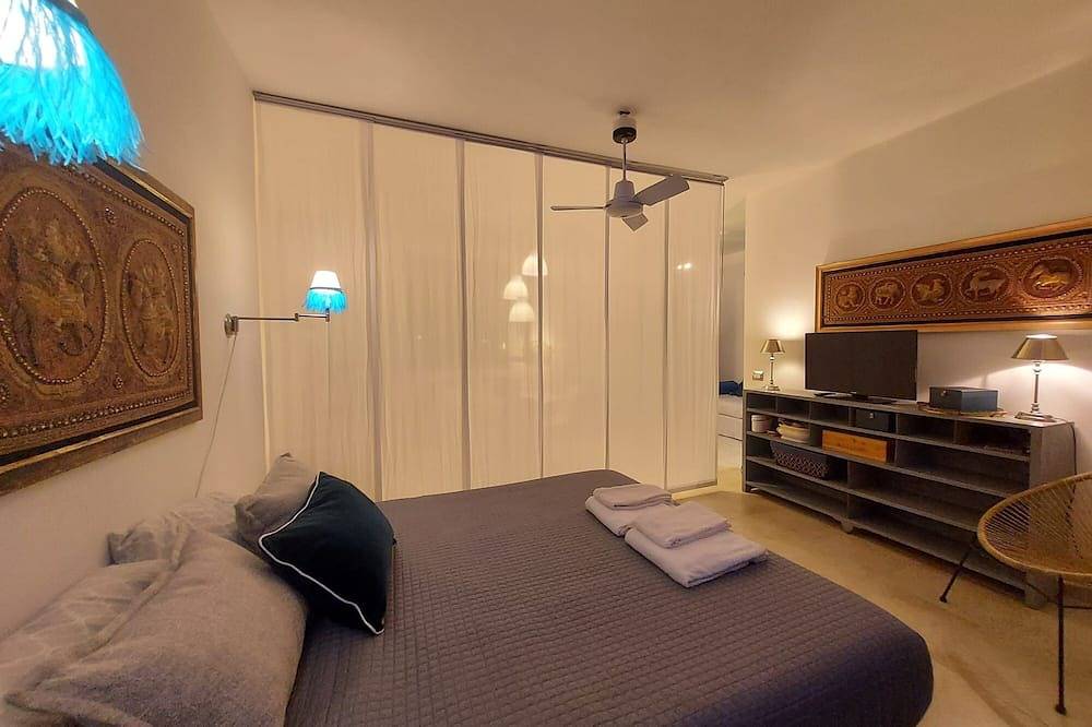 Ganze Wohnung, Landhaus in Dorf mit Pool in der Nähe von Castagneto Carducci und Bolgheri in Monteverdi Marittimo, Etruskische Küste