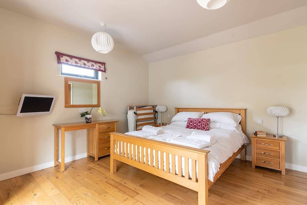 Clover Croft Lodge - für 4/5 Personen mit eigenem Whirlpool in Cheddar, Somerset