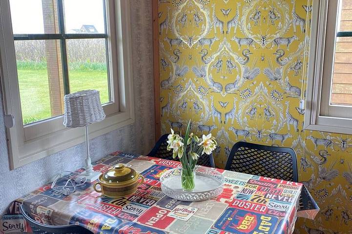 Boerencamping Duinzoomhoeve - Hooiberghut Altena in Den Helder, North Holland - North Sea Coast