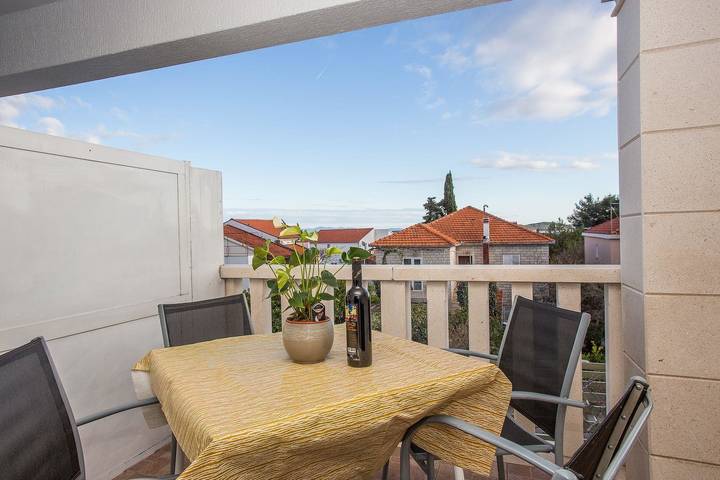 Ferienwohnung für 4 Personen, mit Balkon/Terrasse in Orebic