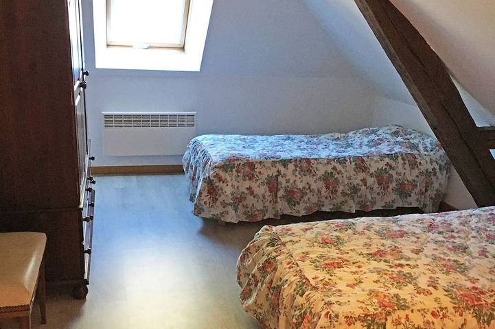 Gîte pour 6 personnes, avec jardin et piscine à Sillé-le-Philippe - 2