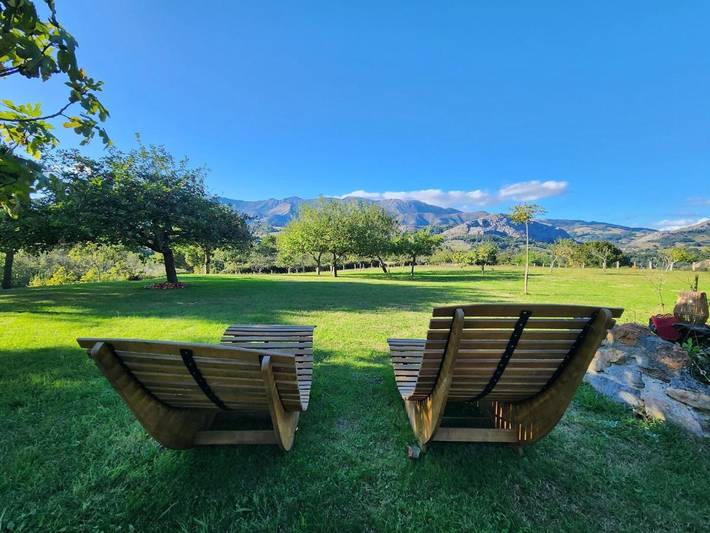 Casa rural para 5 personas, con jardín y vistas en Parres - 2