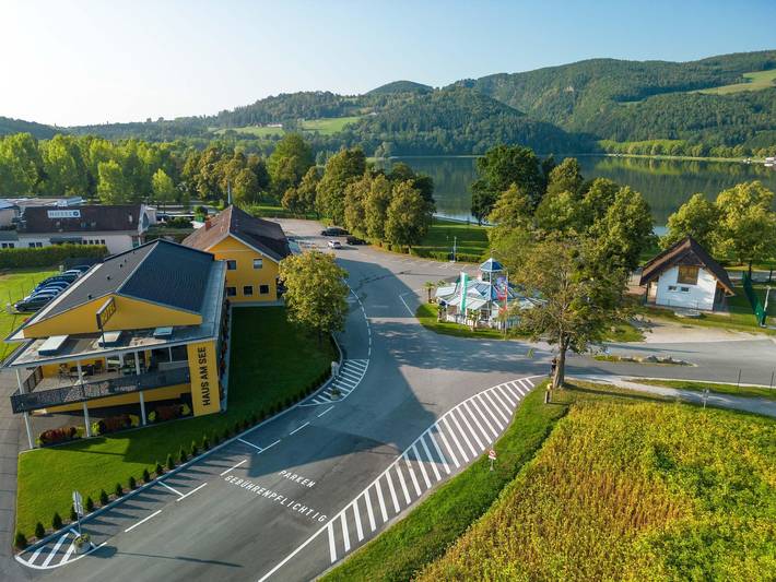 Hotel für 4 Personen, mit Balkon und Terrasse sowie Garten und Pool in Gemeinde Stubenberg