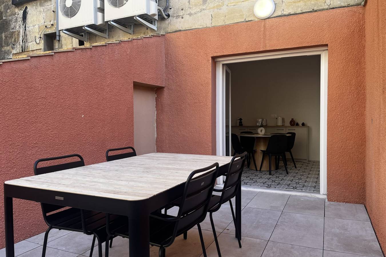 Appartement entier, Appartement T3 pour 4 personnes, Climatisation, Terrasse - Gare Saint-Jean in Bordeaux, Région de Bordeaux