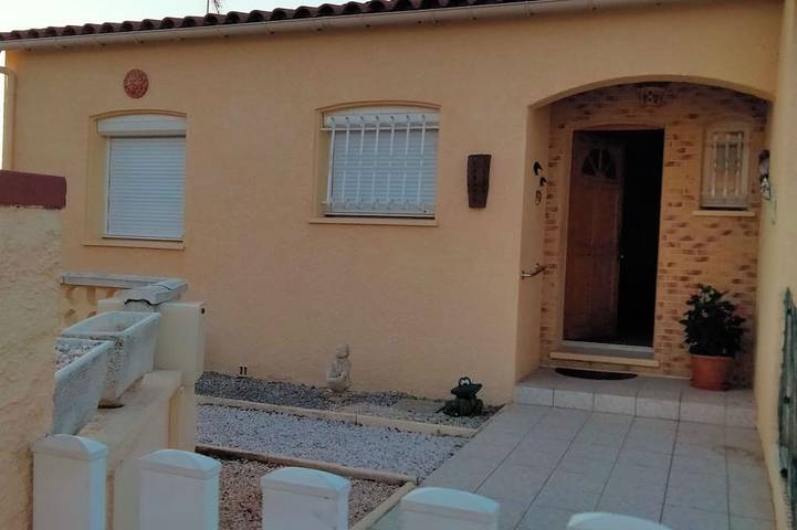 Detached house with fenced garden and rear terrace in Le Boulou, Mittelmeerküste (Frankreich)
