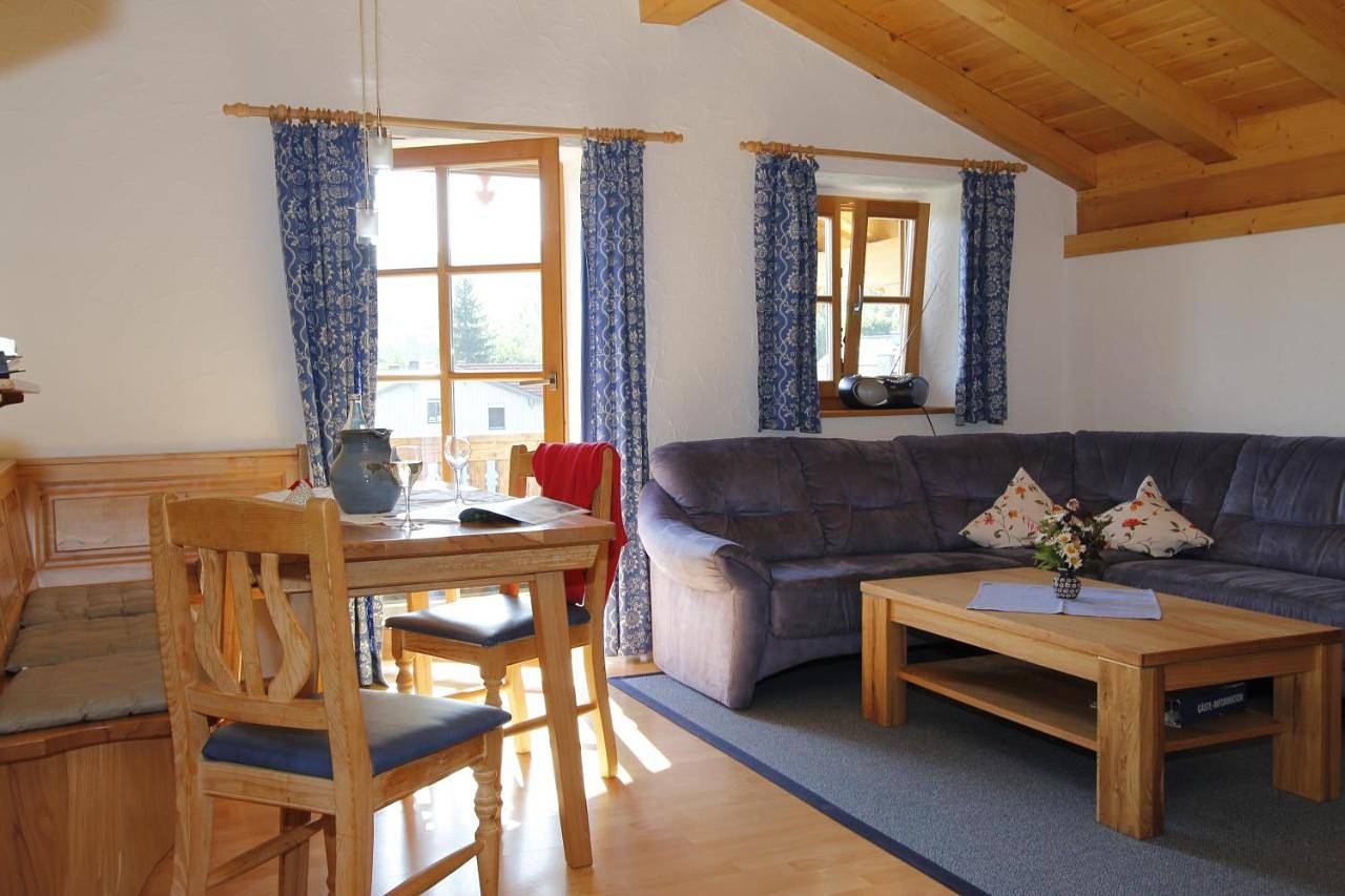 Gasthof Zum Ott in Staudach-Egerndach, Chiemsee