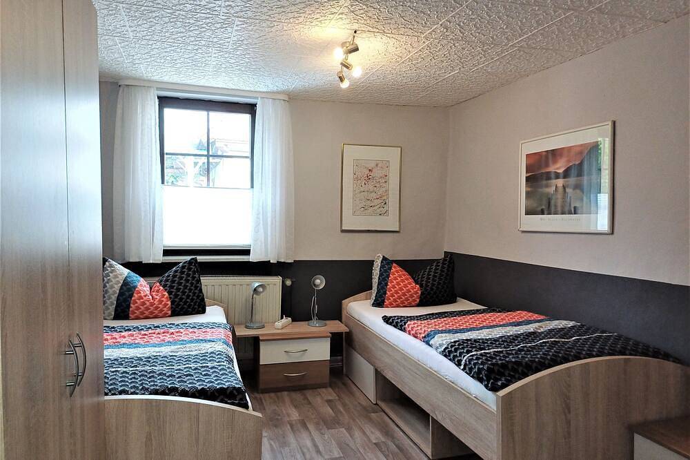 Ganze Wohnung, Doppelzimmer ohne Frühstück - Pension Altes Haus in Hann. Münden, Werratal