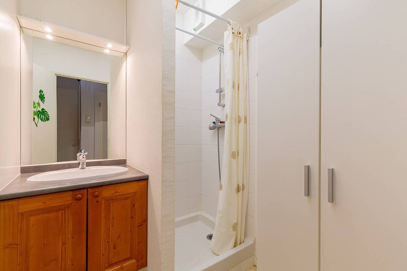 Entire holiday apartment, Appartement 5 personnes Loudenvielle in Loudenvielle, French Pyrenees