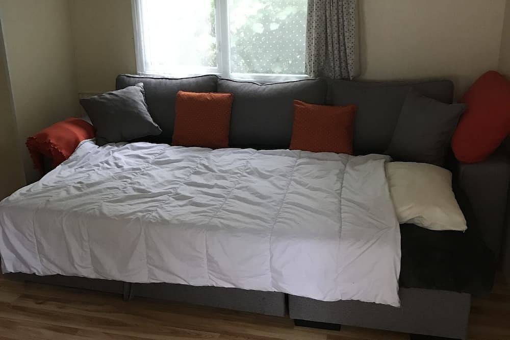 Mobil-Home 4/6pers - 2 Ch - 1wc - style anglais confortable. Tarifs en baisse in Onzain, Région de Blois