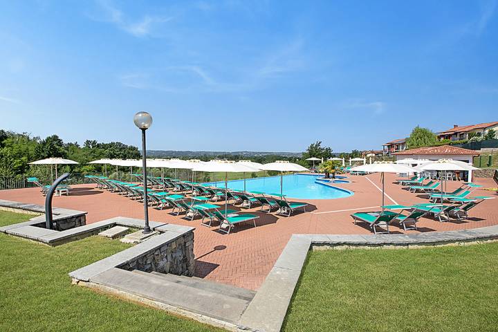 Hotel per 2 persone, con Balcone a Novi Ligure