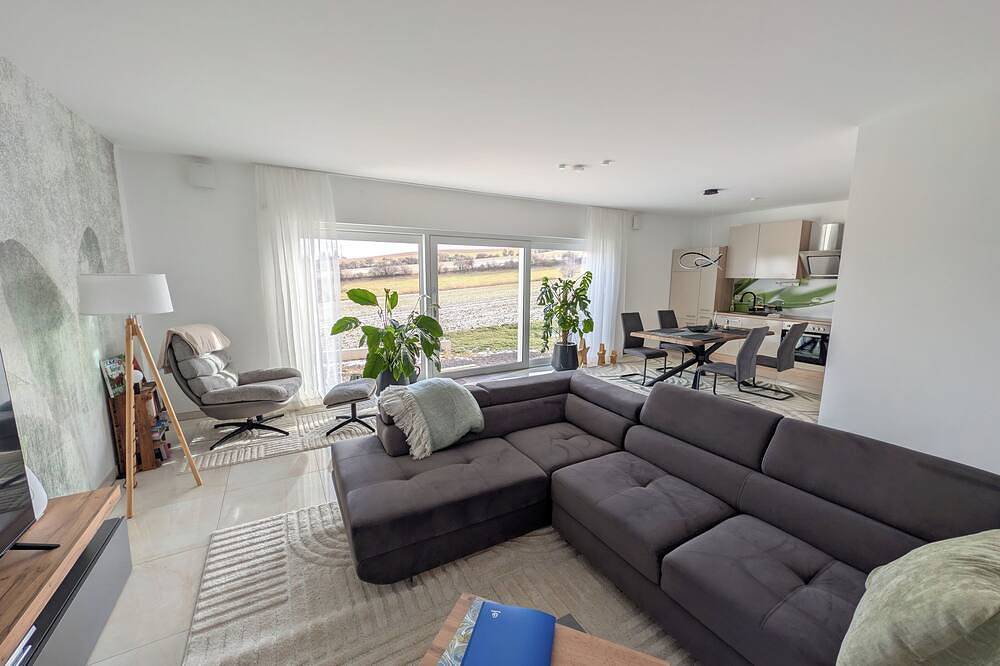 Ganze Wohnung, Ruhiges Apartment im Grünen Kreischa bei Dresden in Kreischa, Osterzgebirge