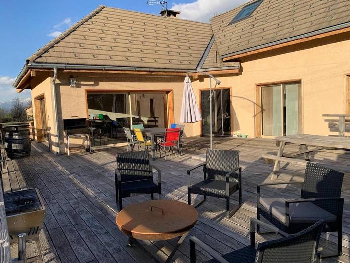 Location de vacances pour 19 personnes, avec jardin ainsi que balcon et vue à Crots - 4