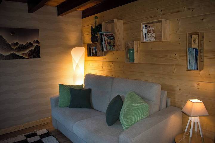 Le P'tit Chalet, at 1000m altitude in Campan, Nationalpark Pyrenäen