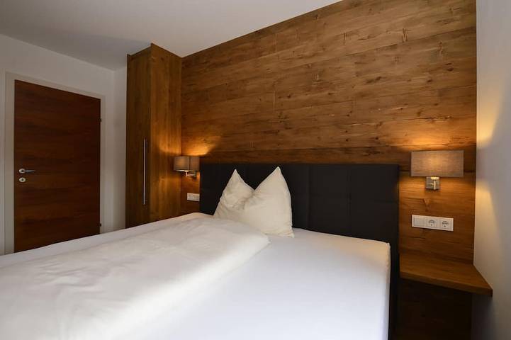 Geheel appartement, Modern, cozy apartment near the Steinbergbahn - Ski in /out - Bike in /out in Leogang, Pinzgau
