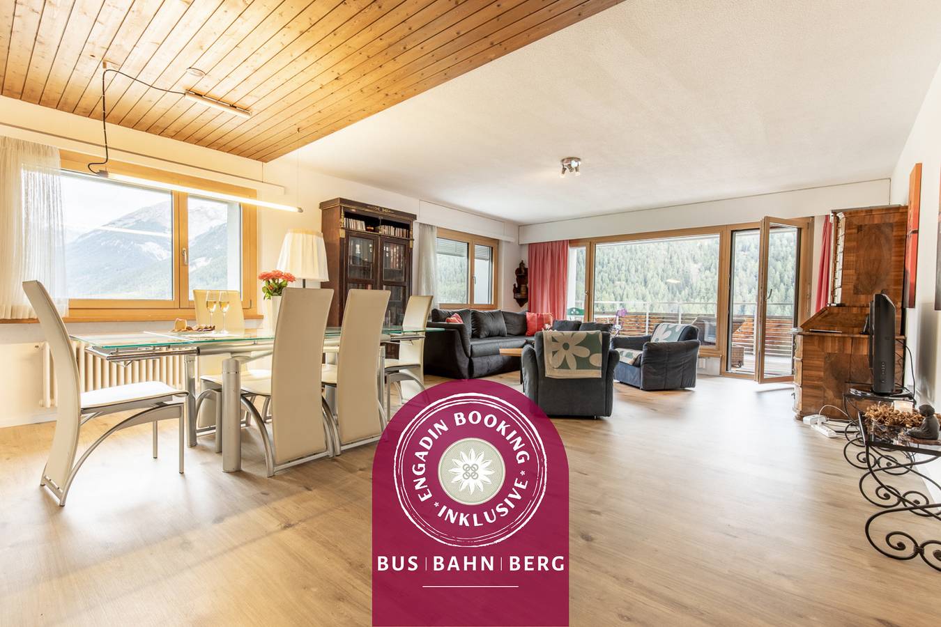 Apartamento entero, Chasa Vista Lischana: Helle, grosszügige 3.5 Zimmerwohnung mit Panoramaussicht in Scuol, Lower Engadine