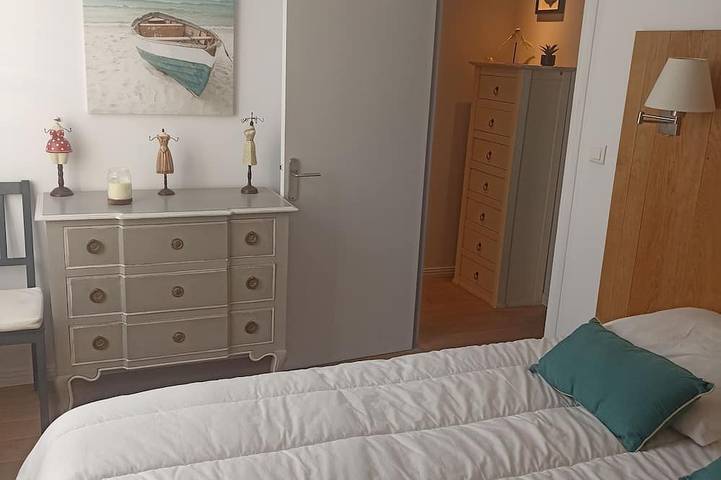 Gîte pour 3 personnes dans Port de Plaisance des Sablons - 3