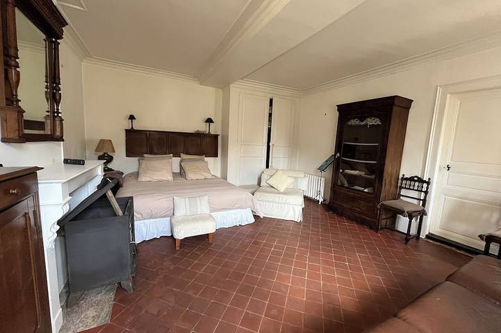 Gîte pour 8 personnes, avec piscine