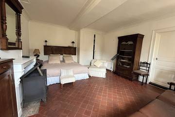 Gîte pour 8 personnes, avec piscine à Fontaine-sous-Jouy