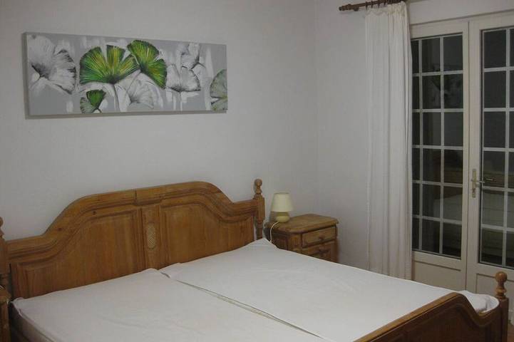 Location de vacances pour 6 personnes, avec jardin ainsi que terrasse et piscine à Gattières - 2