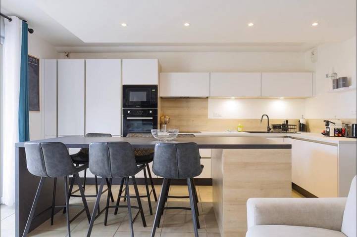 Gîte pour 2 personnes, avec vue et terrasse dans Saint-Roch